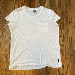 Patagonia White tee